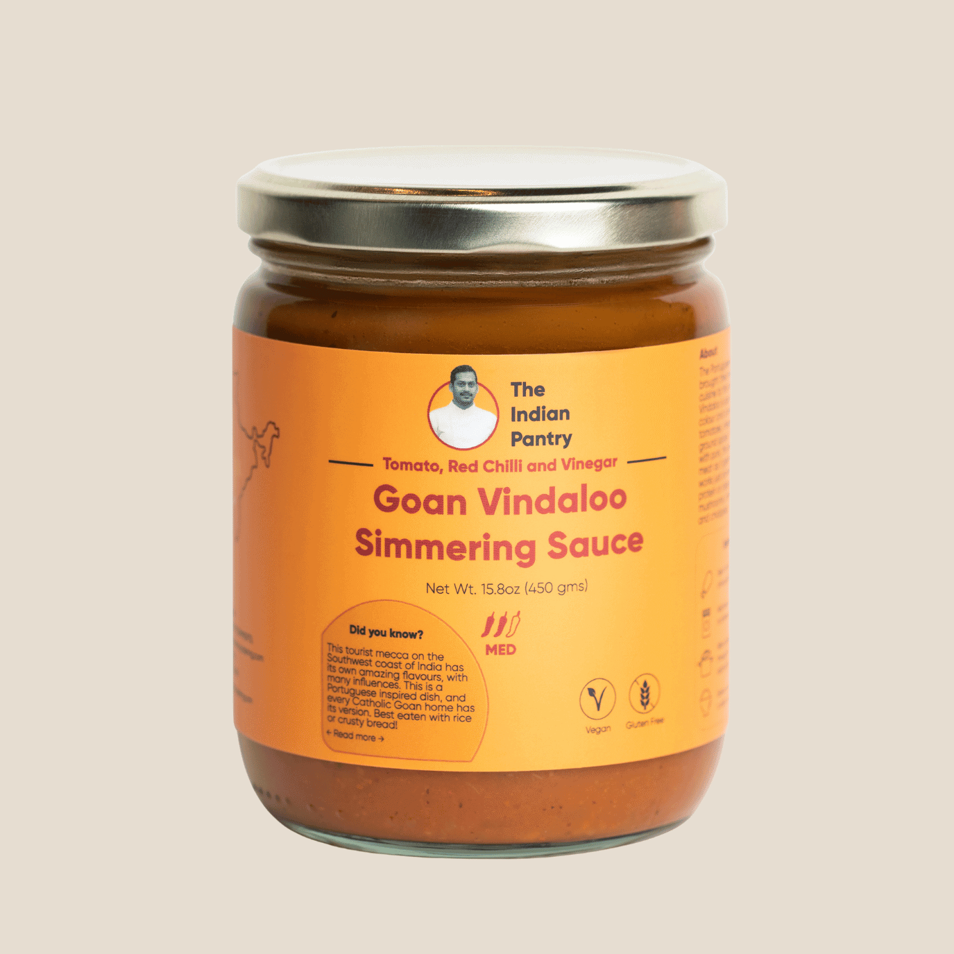 Delicious Goan Vindaloo simmering sauce made with tomatoes, red chili, vinegar, perfect for Indian cuisine. Authentic flavor for curries and rice dishes.